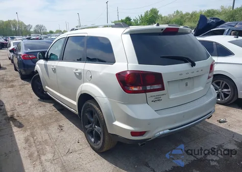 2018 Dodge Journey Crossroad z USA, uszkodzony, nr VIN 3C4PDCGG6JT429008